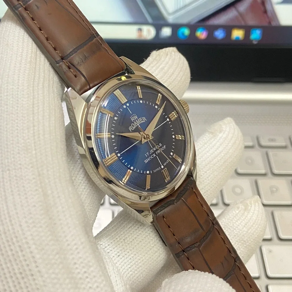 Vintage 1975 Roamer Manual Mens Silver Watch W/Leather Strap & Blue accents